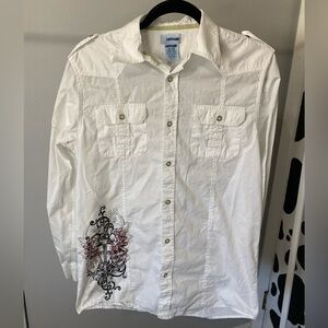 Uproar White button down Shirt with Black and Red graffiti design Boys XL